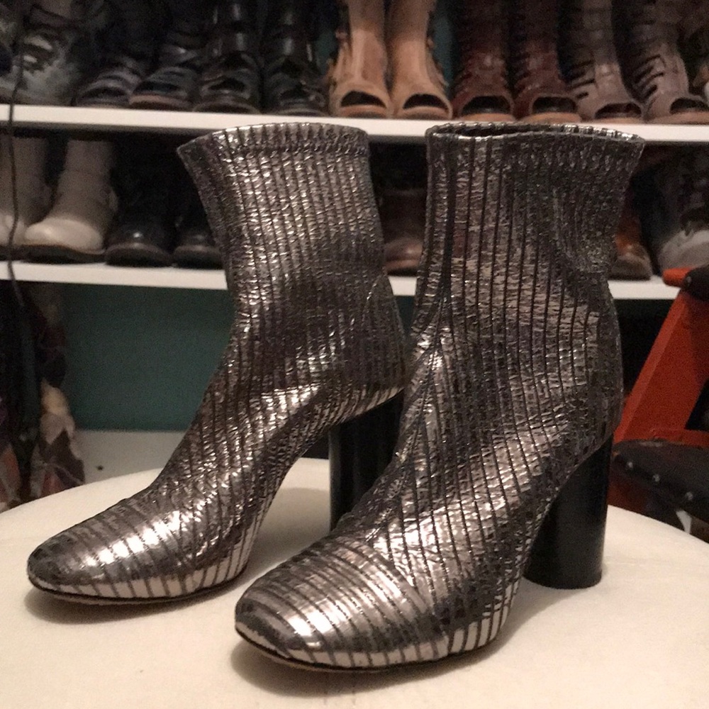 Isabel Marant Datsy Metallic Leather Ankle Boots